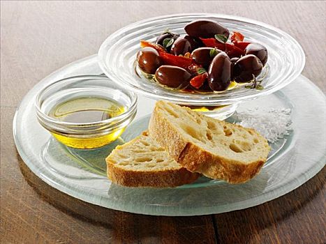 橄榄,油,小,玻璃盘,白面包