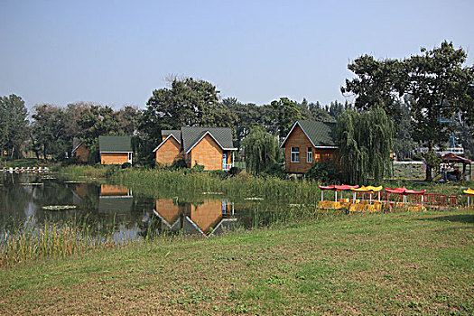湖边小屋