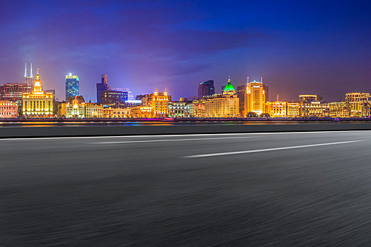 上海城市夜景和城市道路