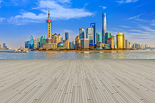 地砖路面和上海陆家嘴金融中心建筑群