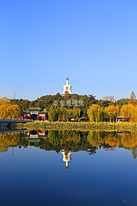 北海公園白塔水中倒映圖片_北海公園白塔水中倒映圖片素材_北海公園