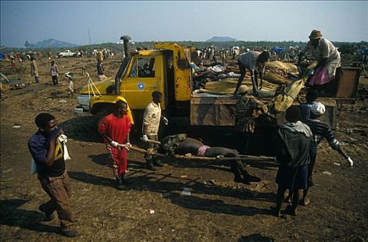 卢旺达,受害者