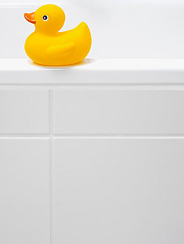 橡皮鸭,浴缸,边缘