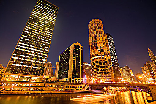 摩天大楼,芝加哥河,夜晚