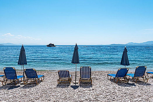 折叠躺椅,海滩,科孚岛,爱奥尼亚群岛,地中海,希腊,欧洲