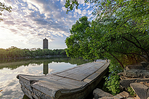 北京大学