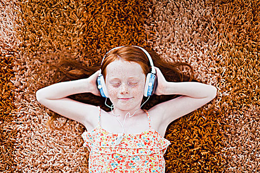 女孩,听,耳机,地毯