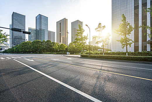 高速公路,城市天际线