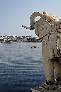 大象,雕塑,宫殿,湖,皮丘拉,乌代浦尔,印度