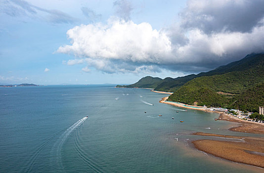 航拍深圳大鹏半岛七娘山与杨梅坑海域风光