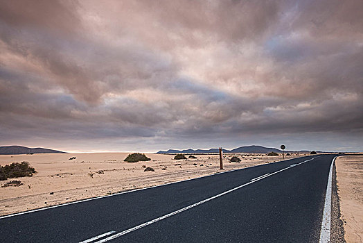 无人,道路,中间,沙丘,沙漠,科拉莱霍,西班牙,旅行,目的地,阴天