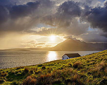 屋顶,房子,苏格兰,海岸,太阳,发光,云,俯视,湖,斯凯岛