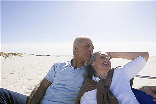 老年,夫妻,放松,海滩