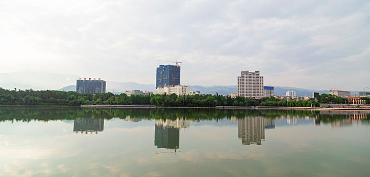 玉龙湖风景