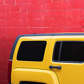 亮黄色,交通工具,停放,涂绘,红墙,温哥华,不列颠哥伦比亚省,加拿大