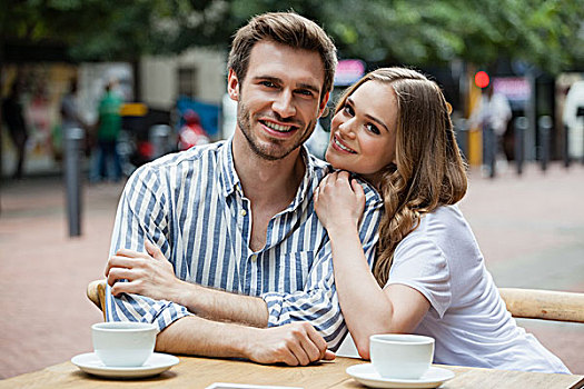 头像,幸福伴侣,坐,街边咖啡厅,城市
