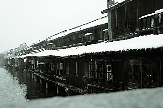 乌镇的雪