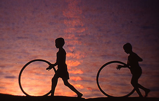两个,玩耍,孩子,自行车,轮子,河,达卡,孟加拉