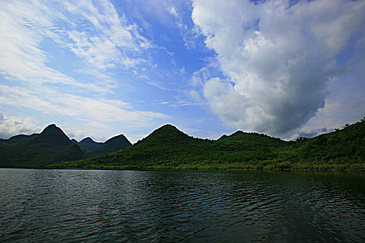 水,水库