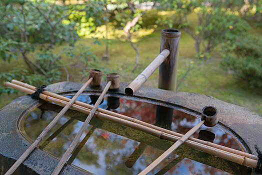 日本京都建仁寺寺庙洗手池