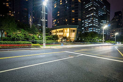 夜晚城市道路,金融中心