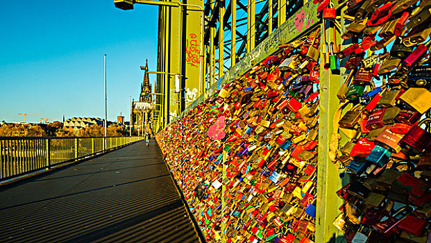 喜爱,锁,象征,忠诚,霍恩佐伦大桥,科隆,莱茵兰,北莱茵威斯特伐利亚,德国,欧洲