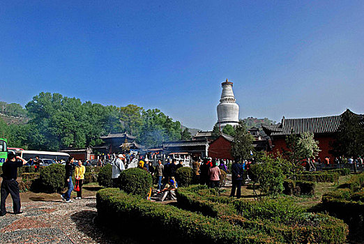 五台山白塔寺