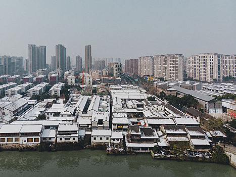 京杭大运河拱宸桥段雪景