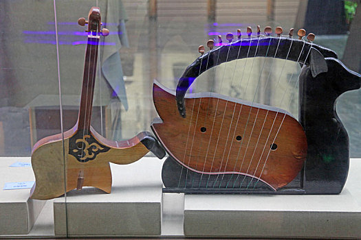 新疆巴里坤,哈萨克族乐器