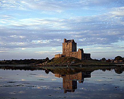 反射,城堡,水中,戈尔韦郡,爱尔兰
