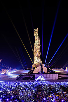 中国长春世界雕塑公园冰雪乐园夜景