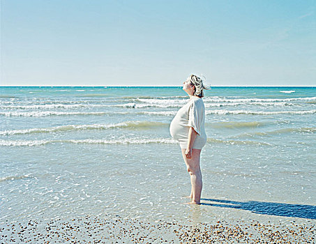 孕妇,站立,海滩