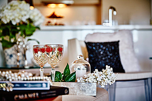 白葡萄酒,树莓,晶莹,玻璃杯,优雅,室内