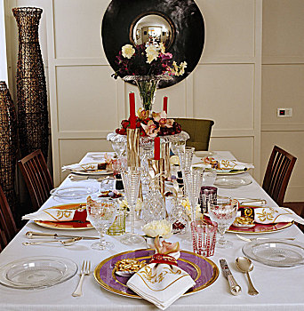 餐厅,桌子,华丽,玻璃器皿,彩色,盘子,银,瓷器,烛台