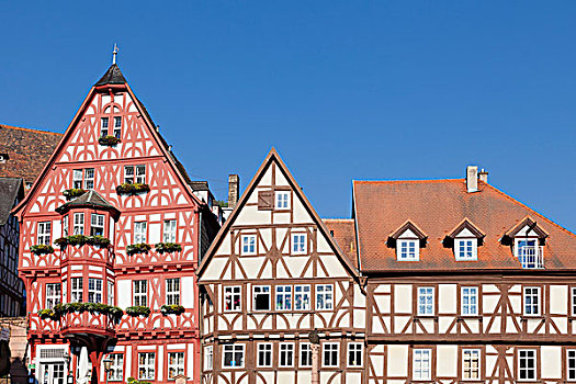 半木结构房屋,市场,米尔顿堡,弗兰克尼亚,巴伐利亚,德国,欧洲
