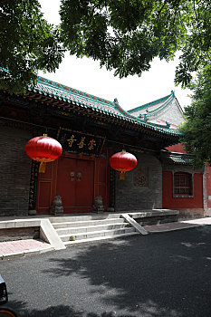 山西省太原市崇善寺古建筑风光