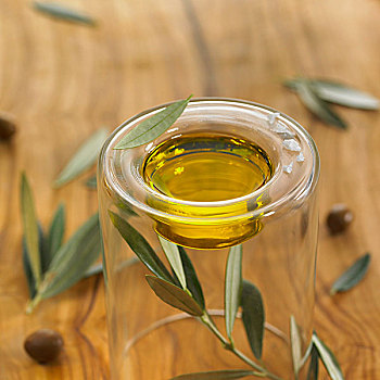 原生橄榄油