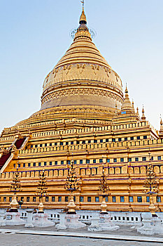 瑞喜宫塔,缅甸