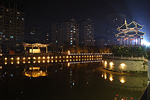 府南河夜景