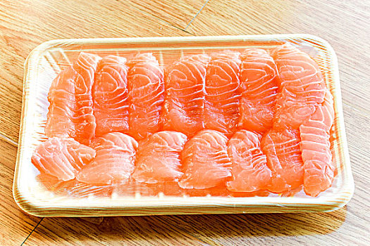 三文鱼生鱼片