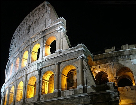 罗马圆形大剧场,夜晚,罗马