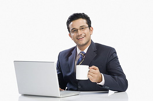 商务人士,喝咖啡,工作,笔记本电脑