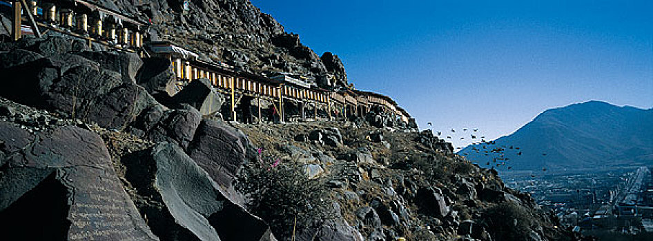 西藏日喀则小布达拉遗址