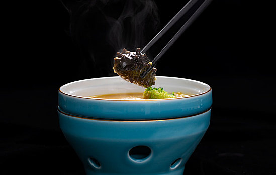 海参鸡汁炖小米粥