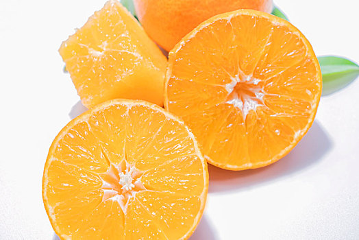 棚拍有机新鲜的甜橙