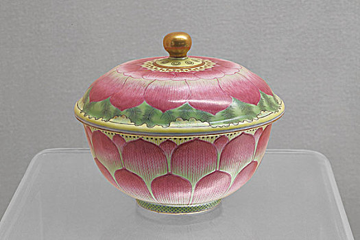 古代清朝瓷器盖碗