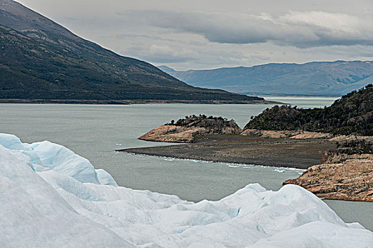 莫雷诺冰川,阿根廷湖,洛斯格拉希亚雷斯国家公园,圣克鲁斯省,巴塔哥尼亚,阿根廷