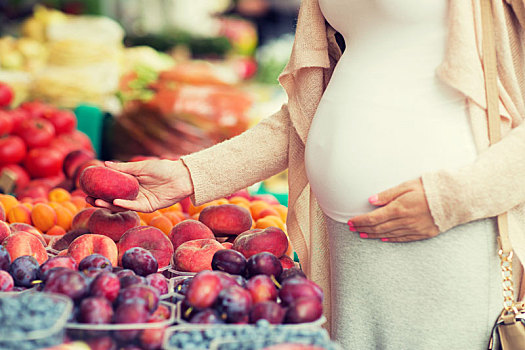 孕妇,选择,水果,街边市场