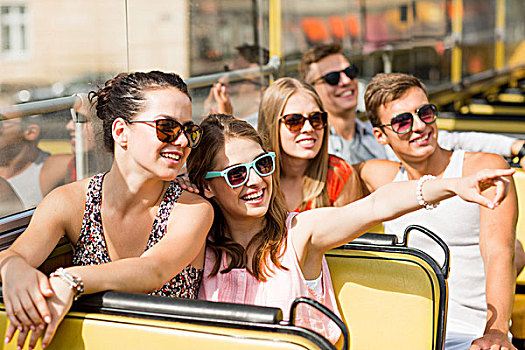 友谊,旅行,度假,夏天,人,概念,群体,微笑,朋友,旅游巴士