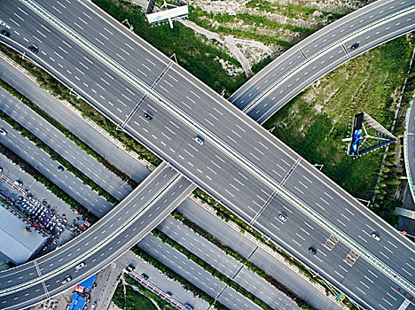 桥梁道路